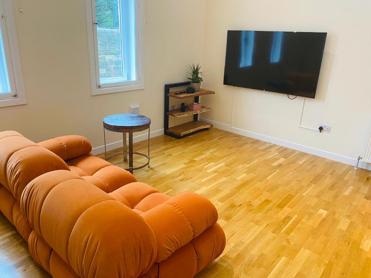 エディンバラ2 Bed 2 Bath With Private Parkingアパートメント エクステリア 写真
