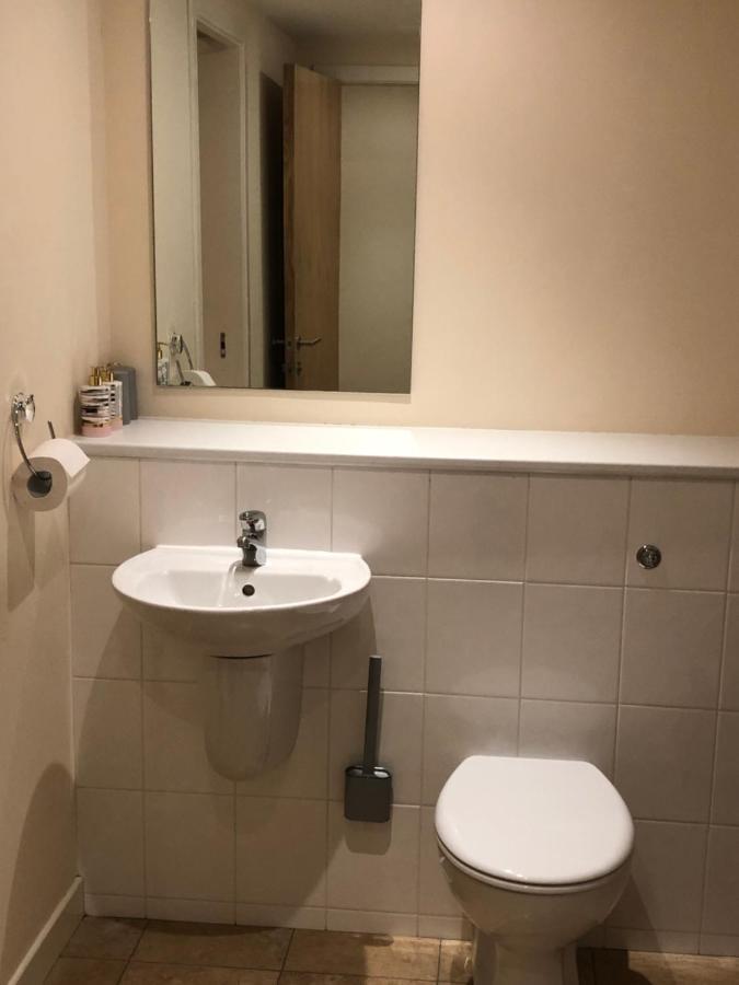エディンバラ2 Bed 2 Bath With Private Parkingアパートメント エクステリア 写真