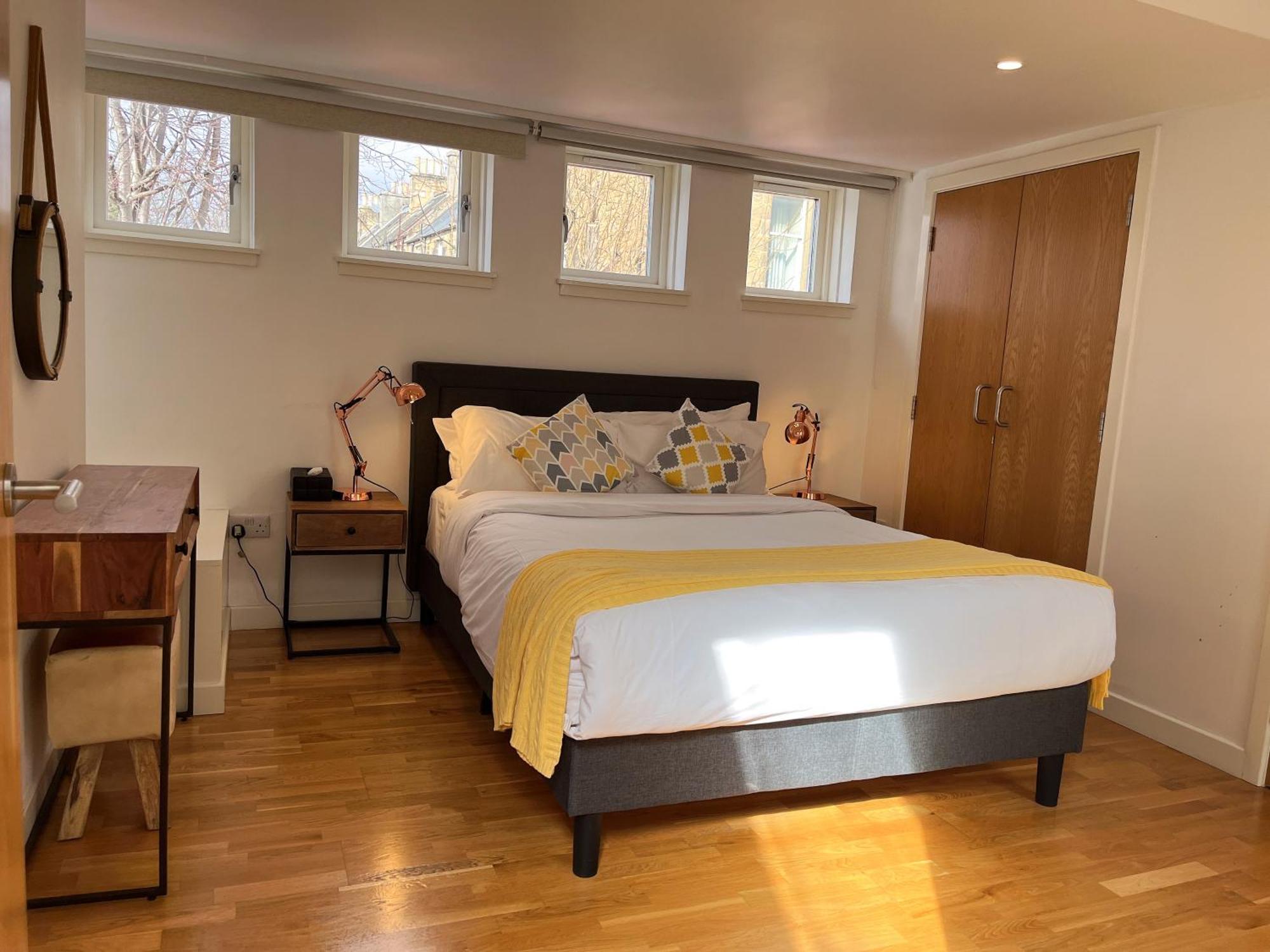 エディンバラ2 Bed 2 Bath With Private Parkingアパートメント エクステリア 写真